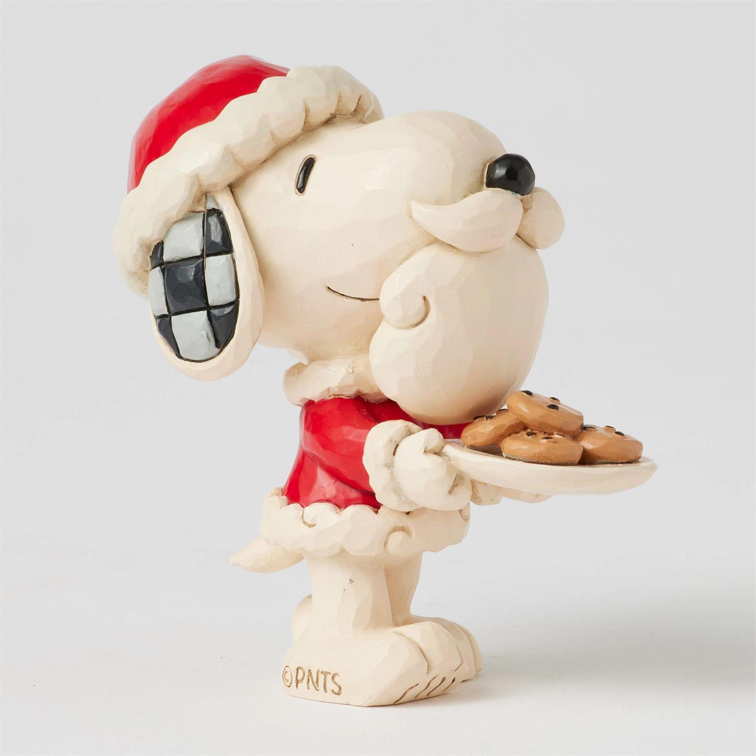クリスマス　サンタスヌーピー　ビーグルフィギュア Amazon.co.jp: Department 56 Peanuts Possible Dreams サンタ